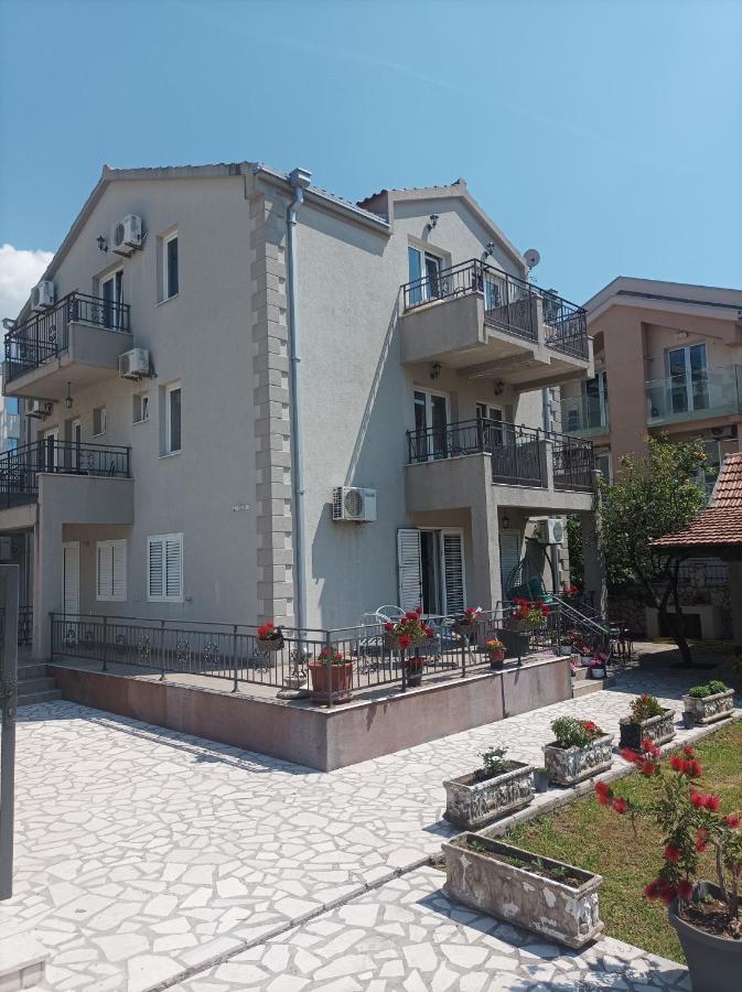 Villa Esperenza Budva Bagian luar foto
